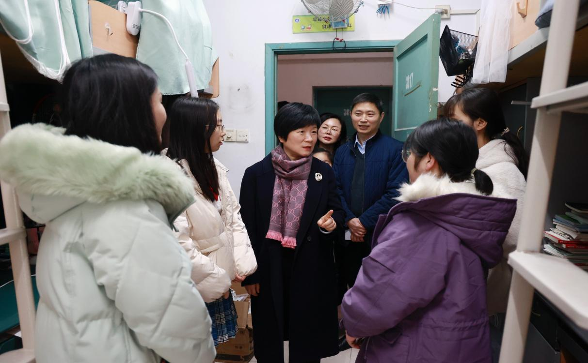 党委副书记宋豫带队开展寒假安全检查